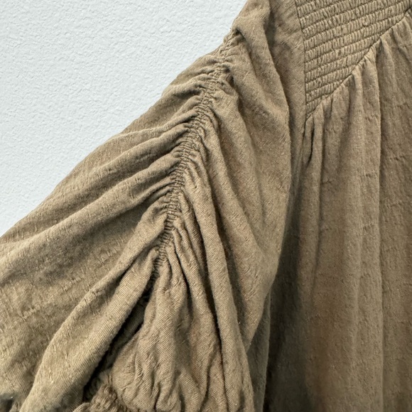 Free People Top Ruched Sleeves - Picture 9 of 11